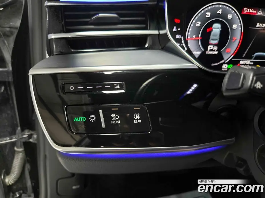 Audi A8 2019 3.0 автомат (гидро), фото 10 Audi A8 2019 3.0 автомат (гидро), фото 10