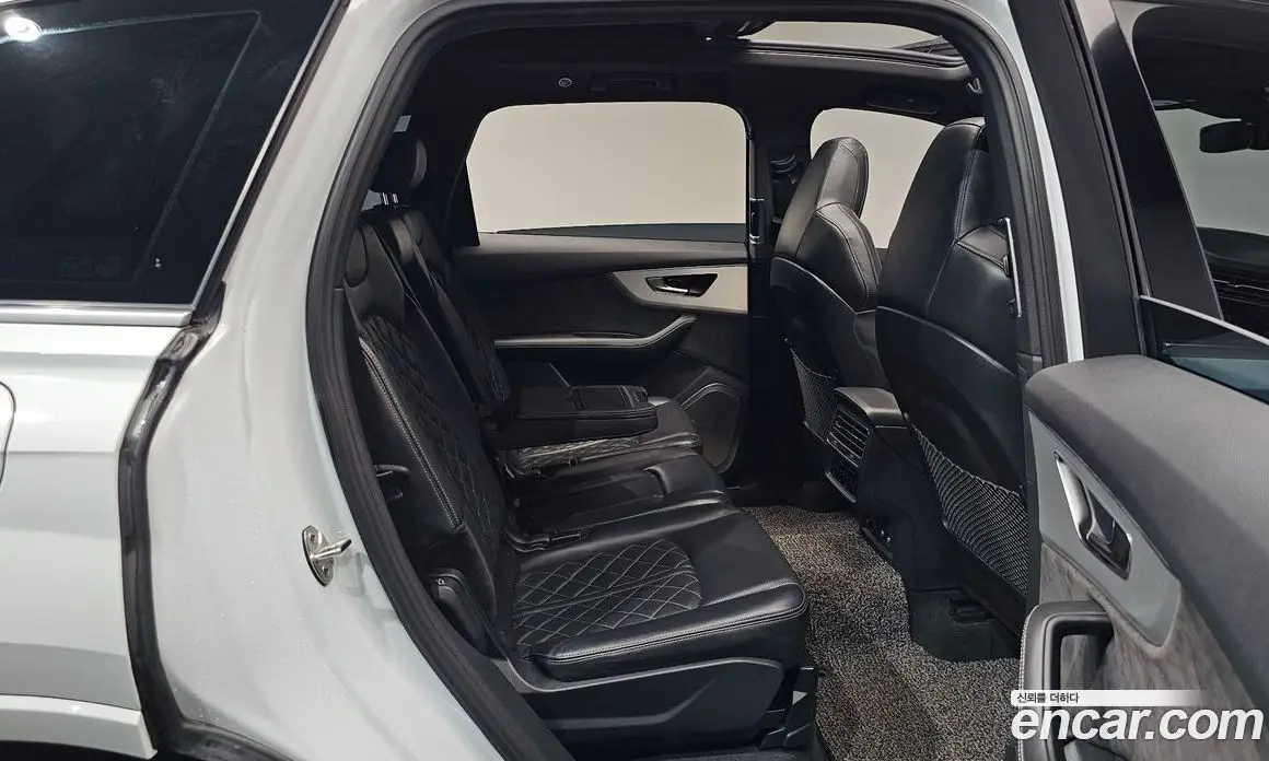 Audi Q7 2020 3.0 автомат (гидро), фото 16 Audi Q7 2020 3.0 автомат (гидро), фото 16