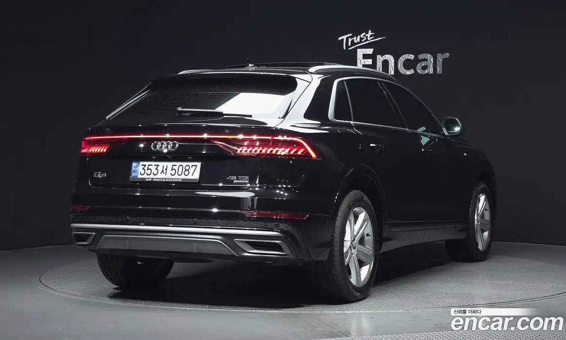 Audi Q8 2021 3.0 автомат (гидро), фото 2 Audi Q8 2021 3.0 автомат (гидро), фото 2