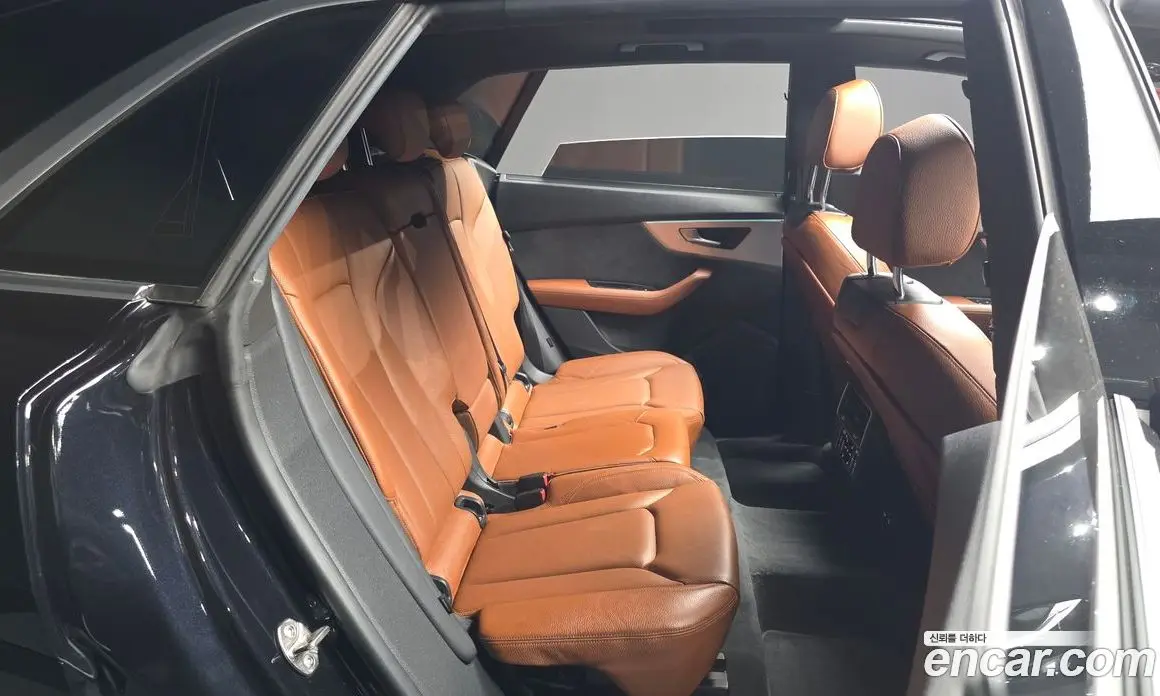 Audi Q8 2021 3.0 автомат (гидро), фото 17 Audi Q8 2021 3.0 автомат (гидро), фото 17