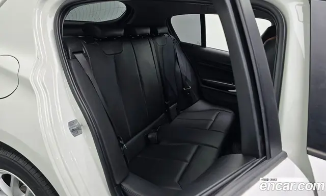 BMW 1 серия 2018 2.0 автомат (гидро), миниатюра 12