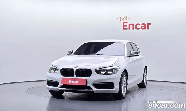 BMW 1 серия 2018 2.0 автомат (гидро), миниатюра 3
