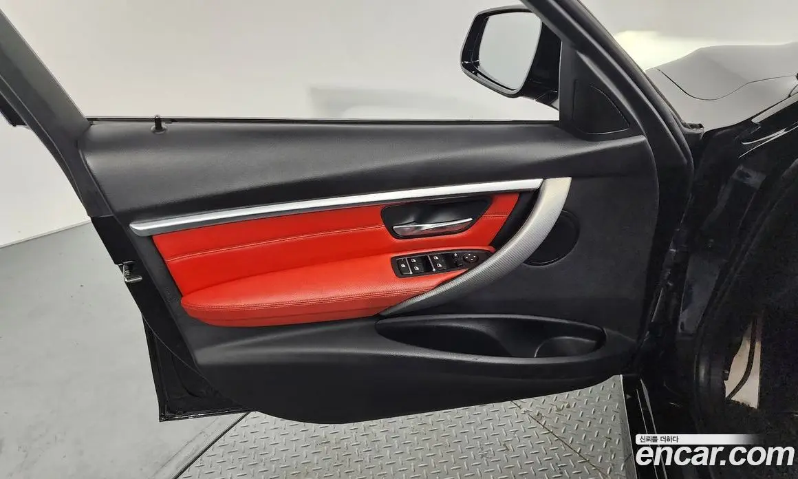 BMW 3 серия 2018 2.0 автомат (гидро), фото 14 BMW 3 серия 2018 2.0 автомат (гидро), фото 14