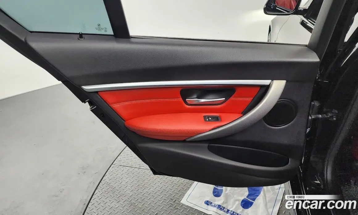 BMW 3 серия 2018 2.0 автомат (гидро), фото 15 BMW 3 серия 2018 2.0 автомат (гидро), фото 15
