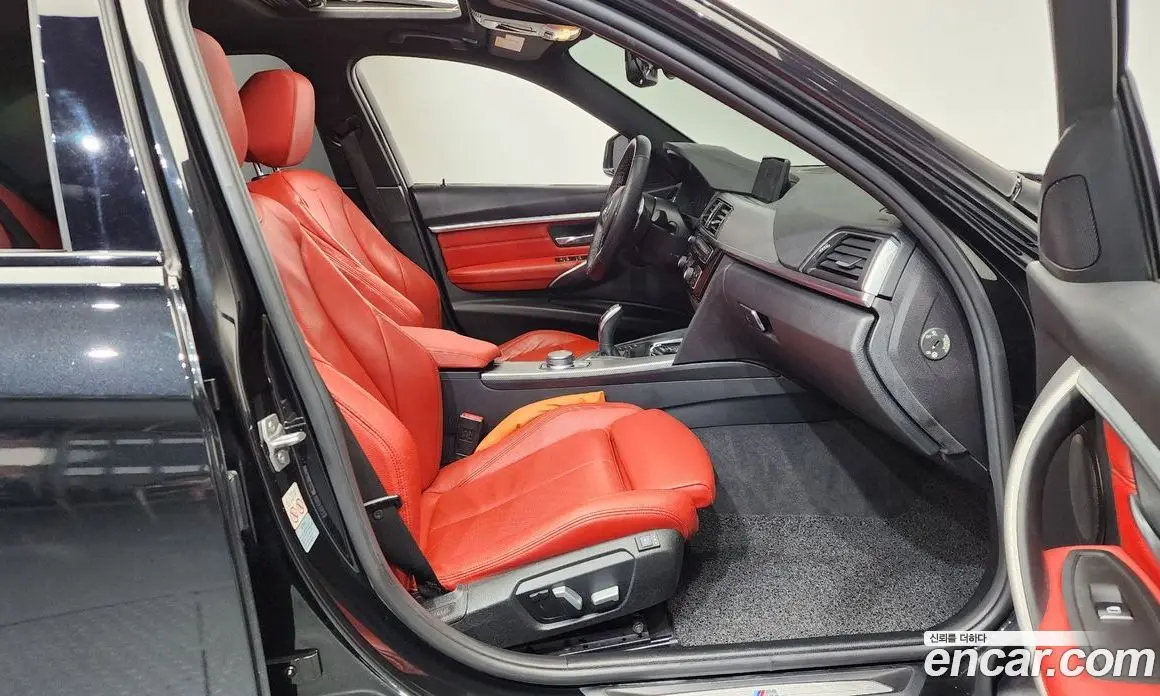 BMW 3 серия 2018 2.0 автомат (гидро), фото 16 BMW 3 серия 2018 2.0 автомат (гидро), фото 16