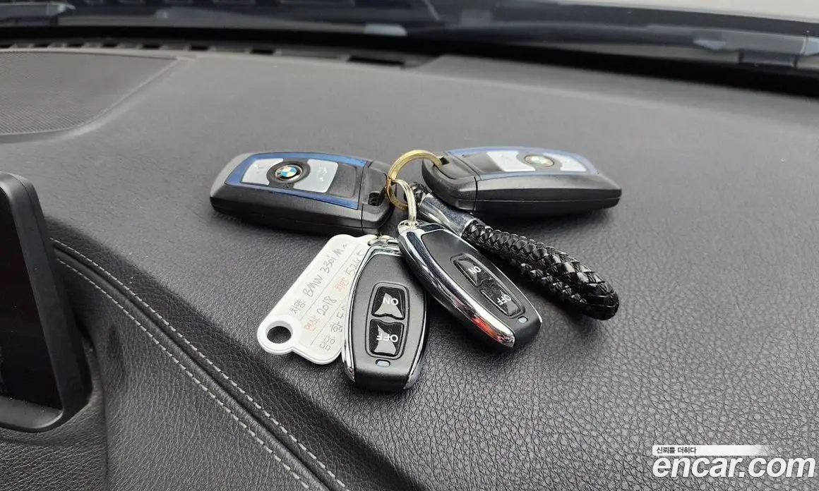 BMW 3 серия 2018 2.0 автомат (гидро), фото 33 BMW 3 серия 2018 2.0 автомат (гидро), фото 33