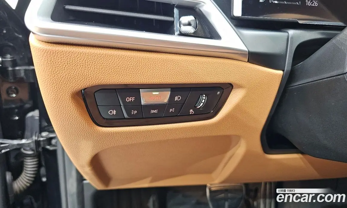 BMW 3 серия 2025 2.0 автомат (гидро), фото 27 BMW 3 серия 2025 2.0 автомат (гидро), фото 27