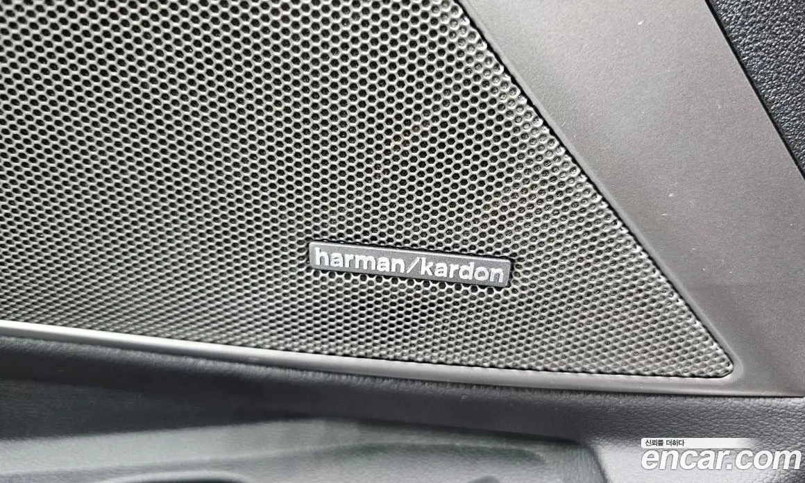 BMW 3 серия 2025 2.0 автомат (гидро), фото 32 BMW 3 серия 2025 2.0 автомат (гидро), фото 32