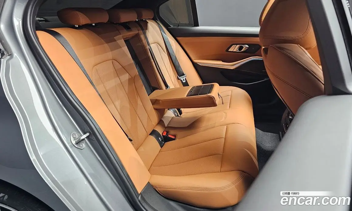 BMW 3 серия 2026 2.0 автомат (гидро), фото 17