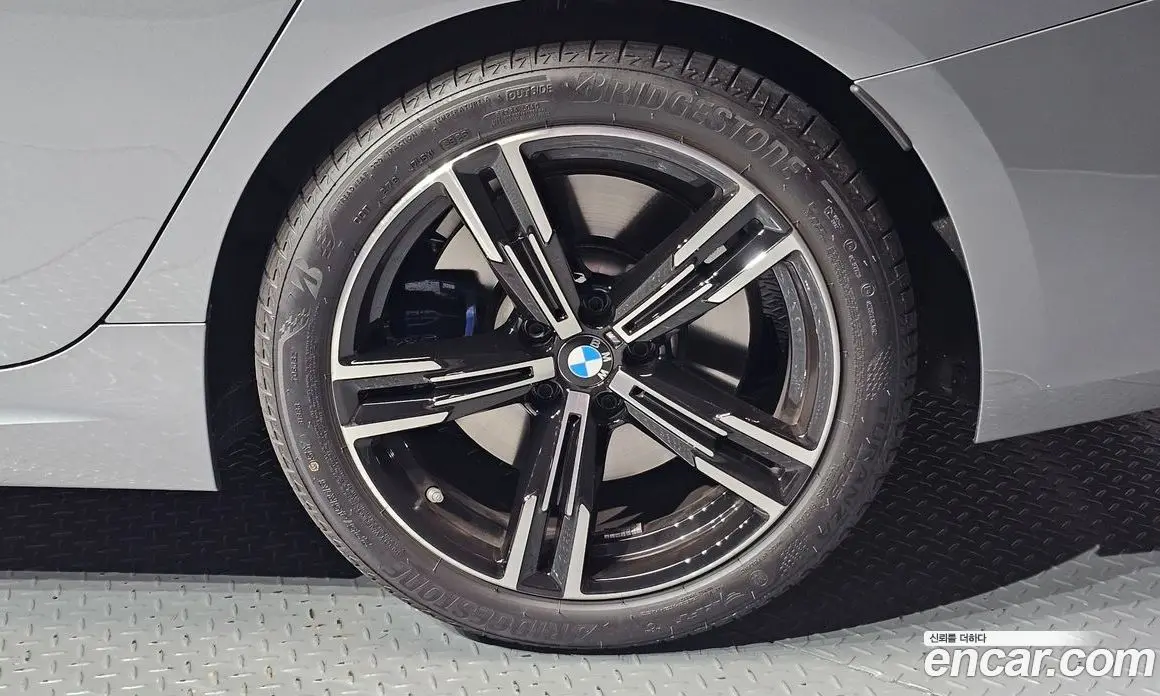 BMW 3 серия 2026 2.0 автомат (гидро), фото 7