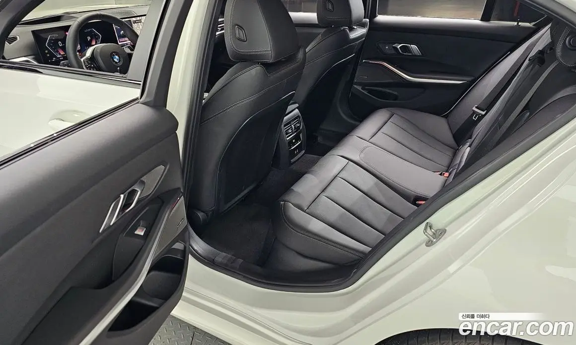 BMW 3 серия 2026 2.0 автомат (гидро), фото 17 BMW 3 серия 2026 2.0 автомат (гидро), фото 17