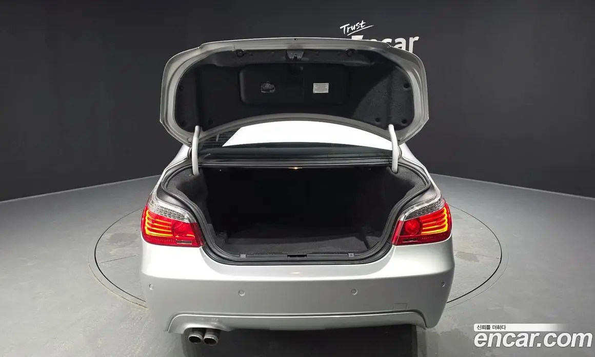 BMW 5 серия 2009 3.0 автомат (гидро), фото 20