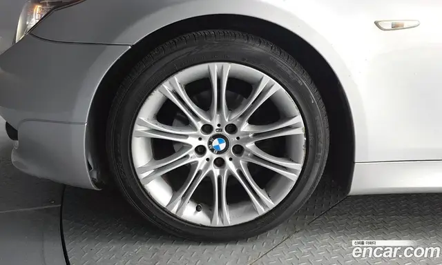 BMW 5 серия 2009 3.0 автомат (гидро), миниатюра 5