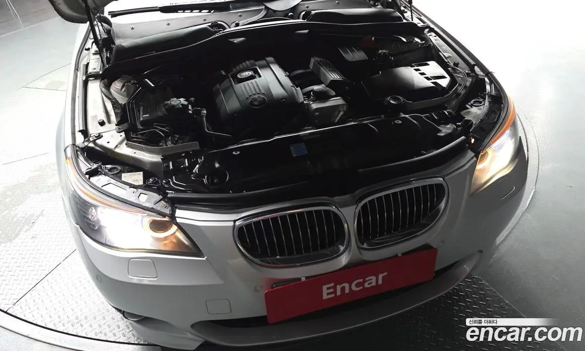 BMW 5 серия 2009 3.0 автомат (гидро), фото 6