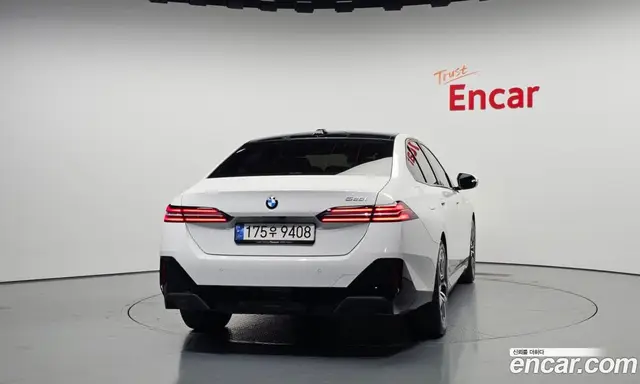 BMW 5 серия 2023 2.0 автомат (гидро), миниатюра 4