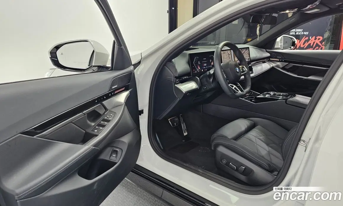 BMW 5 серия 2023 2.0 автомат (гидро), фото 10