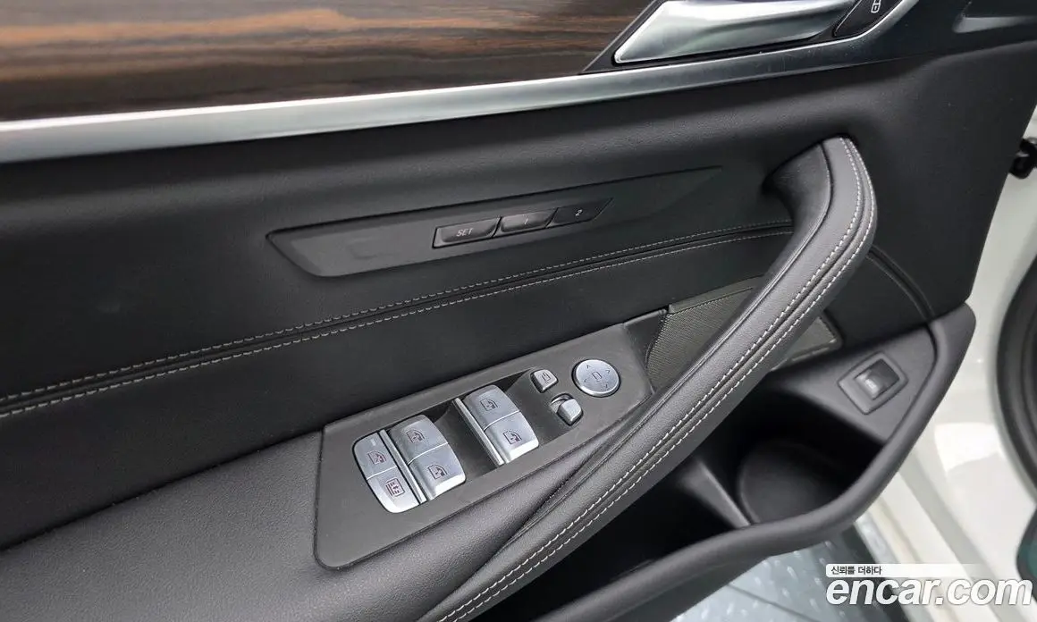 BMW 5 серия 2023 2.0 автомат (гидро), фото 27 BMW 5 серия 2023 2.0 автомат (гидро), фото 27