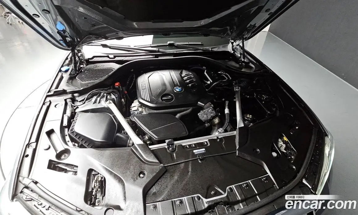 BMW 5 серия 2023 2.0 автомат (гидро), фото 6