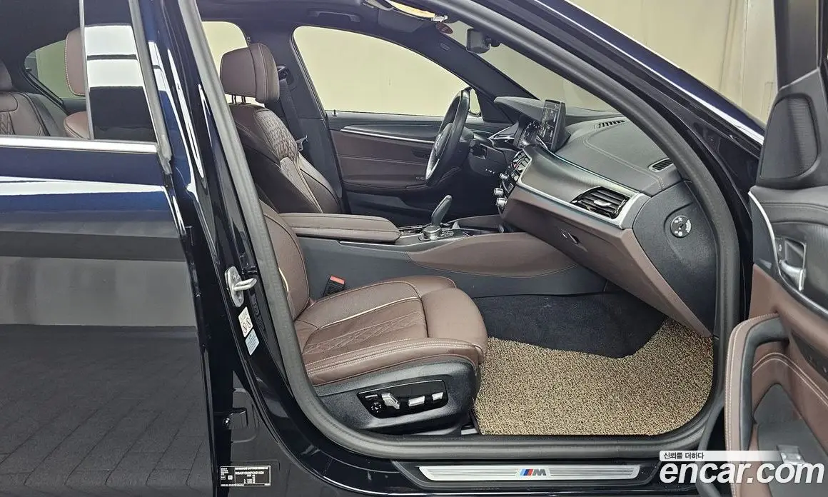 BMW 5 серия 2023 2.0 автомат (гидро), фото 16 BMW 5 серия 2023 2.0 автомат (гидро), фото 16