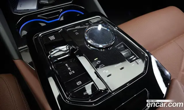 BMW 5 серия 2025 2.0 автомат (гидро), миниатюра 12