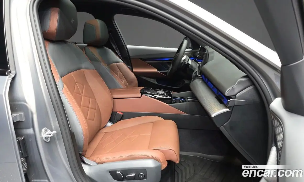 BMW 5 серия 2025 2.0 автомат (гидро), фото 17 BMW 5 серия 2025 2.0 автомат (гидро), фото 17