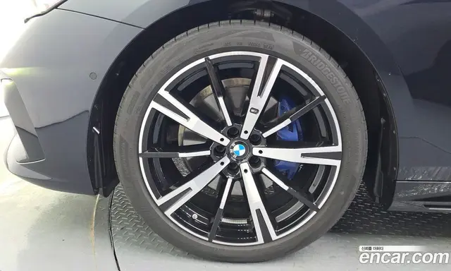 BMW 5 серия 2025 2.0 автомат (гидро), миниатюра 5