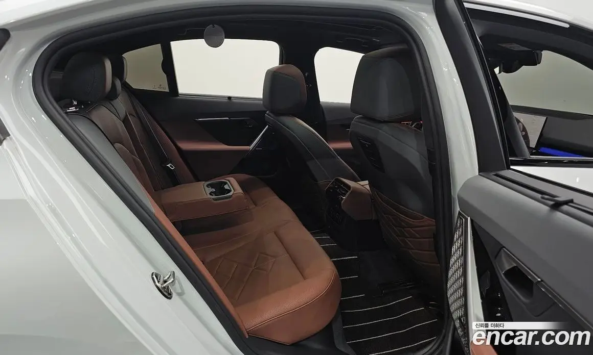 BMW 5 серия 2026 2.0 автомат (гидро), фото 15 BMW 5 серия 2026 2.0 автомат (гидро), фото 15