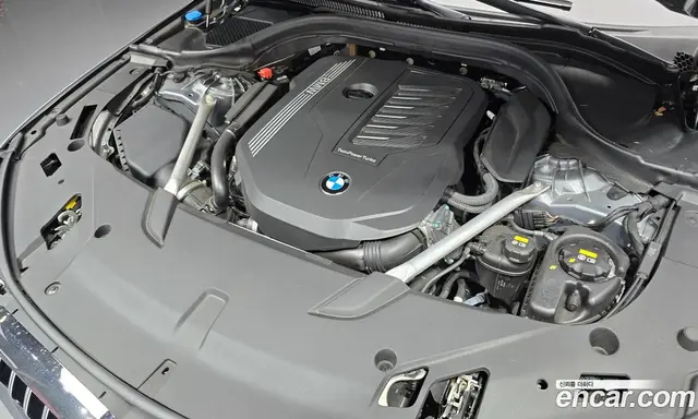 BMW 6 серия 2023 3.0 автомат (гидро), миниатюра 6 BMW 6 серия 2023 3.0 автомат (гидро), миниатюра 6