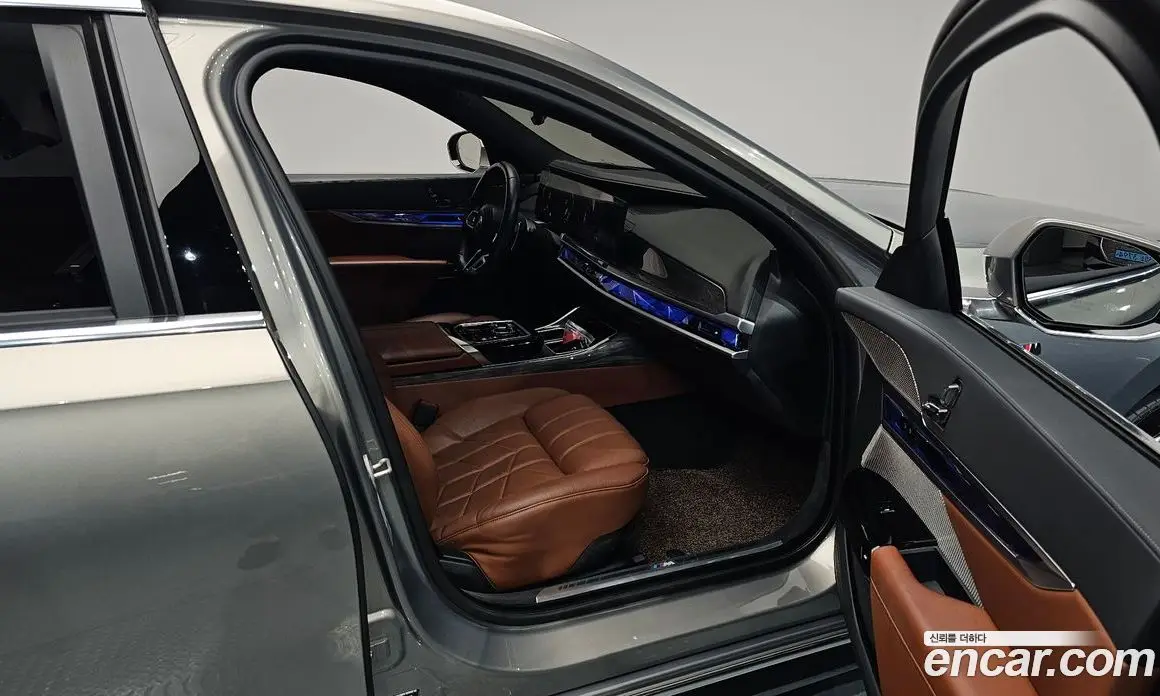 BMW 7 серия 2023 3.0 автомат (гидро), фото 16 BMW 7 серия 2023 3.0 автомат (гидро), фото 16