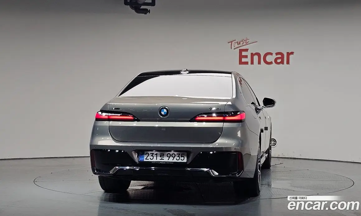 BMW 7 серия 2023 3.0 автомат (гидро), фото 3 BMW 7 серия 2023 3.0 автомат (гидро), фото 3