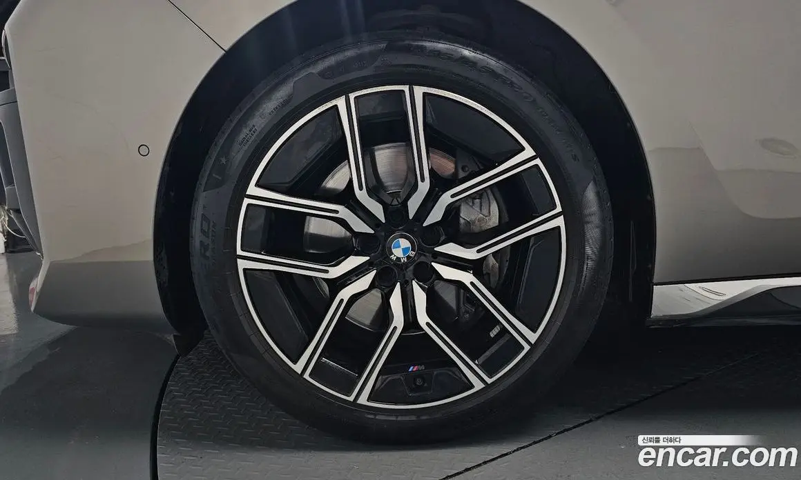 BMW 7 серия 2023 3.0 автомат (гидро), фото 4 BMW 7 серия 2023 3.0 автомат (гидро), фото 4