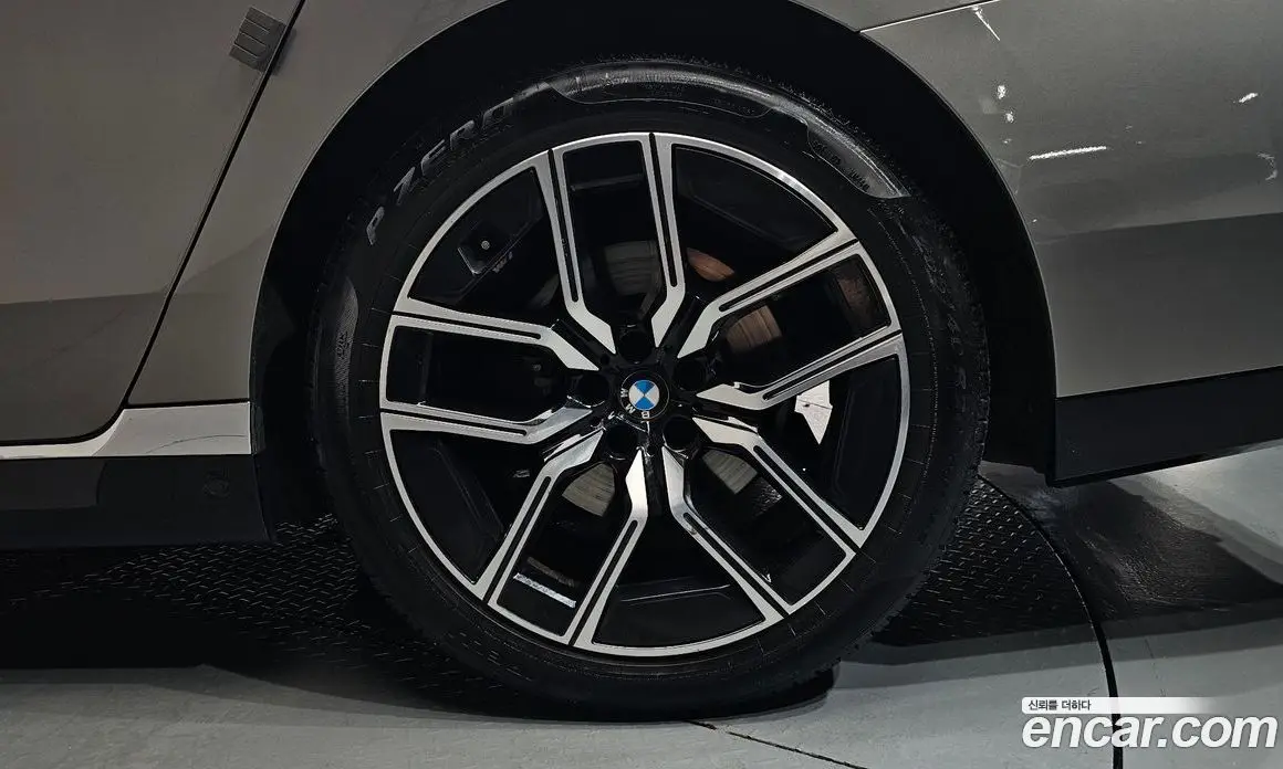 BMW 7 серия 2023 3.0 автомат (гидро), фото 6 BMW 7 серия 2023 3.0 автомат (гидро), фото 6