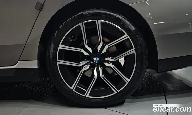 BMW 7 серия 2023 3.0 автомат (гидро), миниатюра 6 BMW 7 серия 2023 3.0 автомат (гидро), миниатюра 6