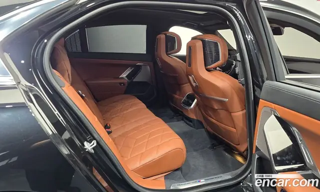BMW 7 серия 2025 3.0 автомат (гидро), миниатюра 11 BMW 7 серия 2025 3.0 автомат (гидро), миниатюра 11