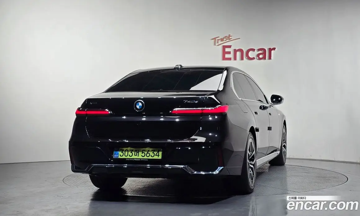BMW 7 серия 2025 3.0 автомат (гидро), фото 4 BMW 7 серия 2025 3.0 автомат (гидро), фото 4