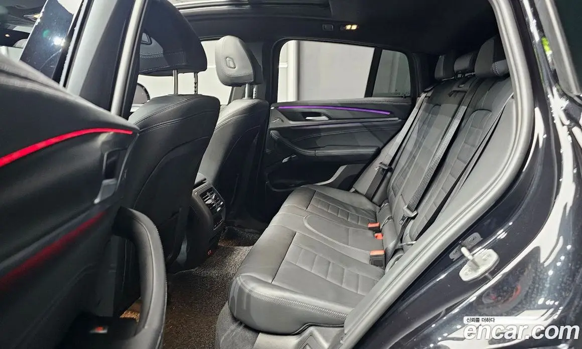 BMW X4 2024 2.0 автомат (гидро), фото 18