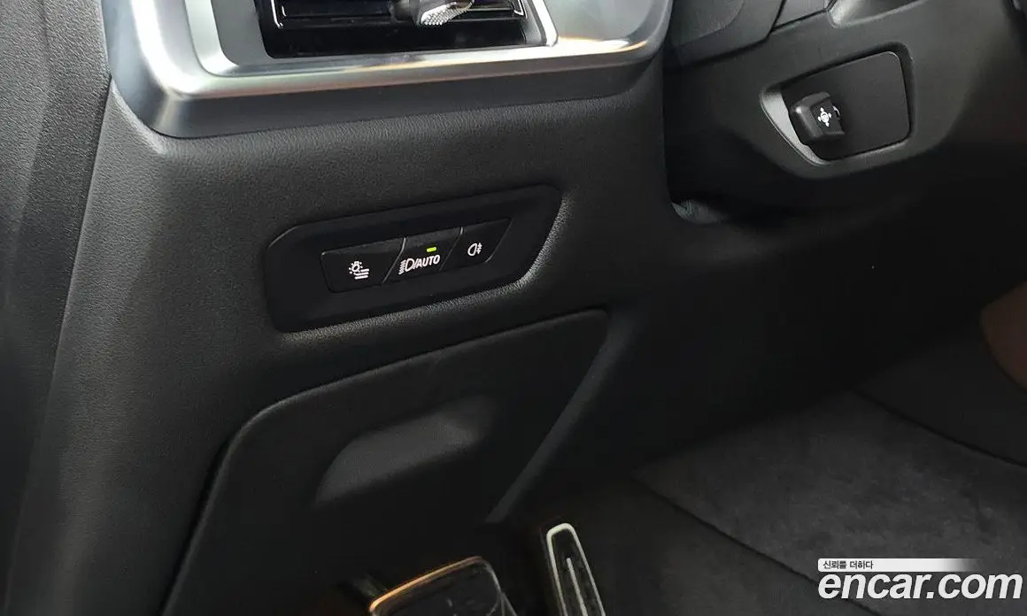 BMW X6 2024 3.0 автомат (гидро), фото 27 BMW X6 2024 3.0 автомат (гидро), фото 27
