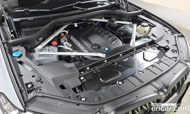BMW X6 2024 3.0 автомат (гидро), миниатюра 5 BMW X6 2024 3.0 автомат (гидро), миниатюра 5