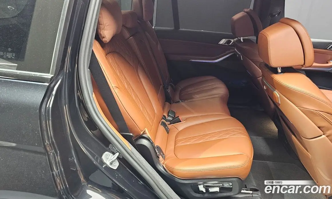 BMW X7 2023 3.0 автомат (гидро), фото 16 BMW X7 2023 3.0 автомат (гидро), фото 16