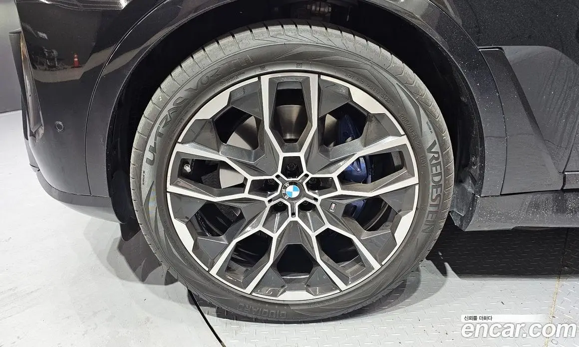 BMW X7 2023 3.0 автомат (гидро), фото 5 BMW X7 2023 3.0 автомат (гидро), фото 5