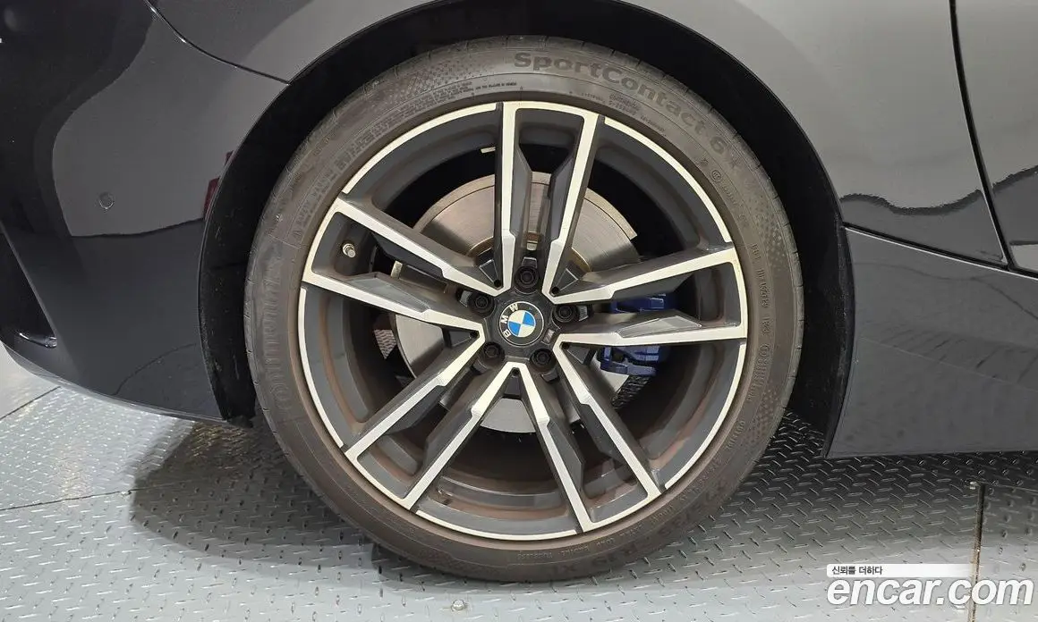 BMW Z4 2023 2.0 автомат (гидро), фото 5 BMW Z4 2023 2.0 автомат (гидро), фото 5