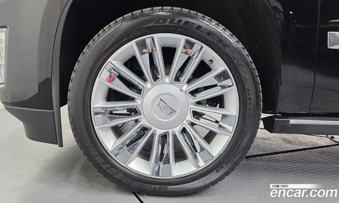 Cadillac Escalade 2016 6.2 автомат (гидро), фото 5 Cadillac Escalade 2016 6.2 автомат (гидро), фото 5
