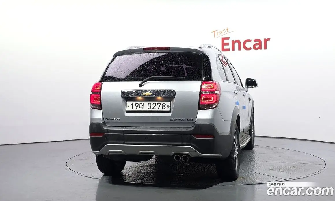 Chevrolet Captiva 2016 2.0 автомат (гидро), фото 4 Chevrolet Captiva 2016 2.0 автомат (гидро), фото 4