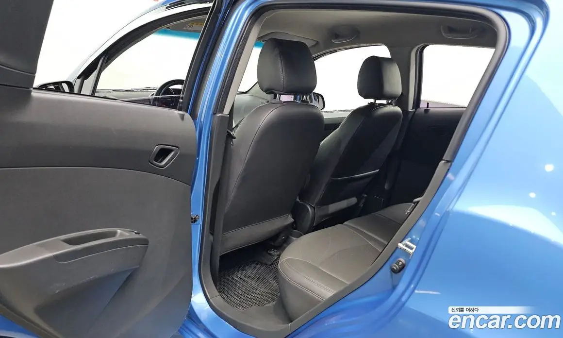 Chevrolet Spark 2014 1.0 автомат (гидро), фото 11