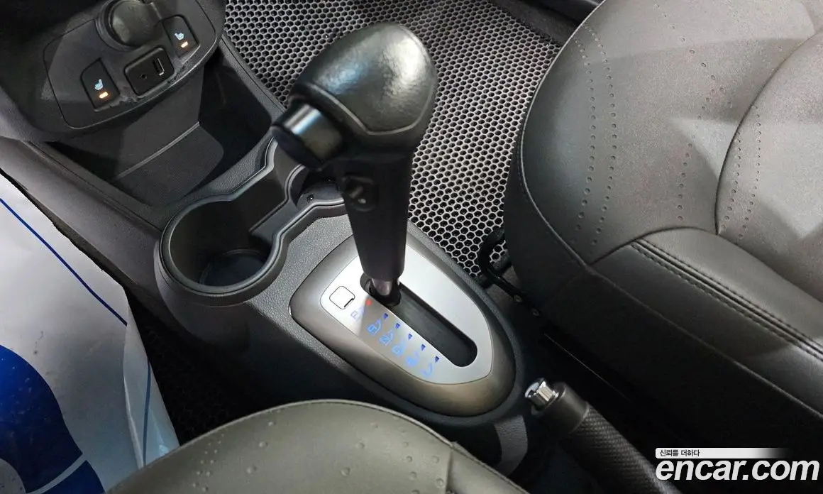 Chevrolet Spark 2014 1.0 автомат (гидро), фото 9
