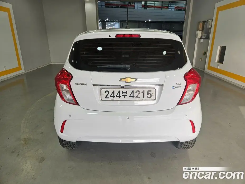 Chevrolet Spark 2017 1.0 автомат (гидро), фото 5 Chevrolet Spark 2017 1.0 автомат (гидро), фото 5