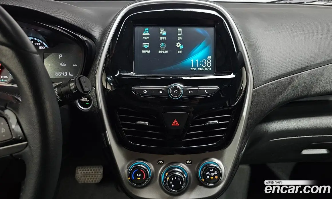 Chevrolet Spark 2017 1.0 автомат (гидро), фото 19