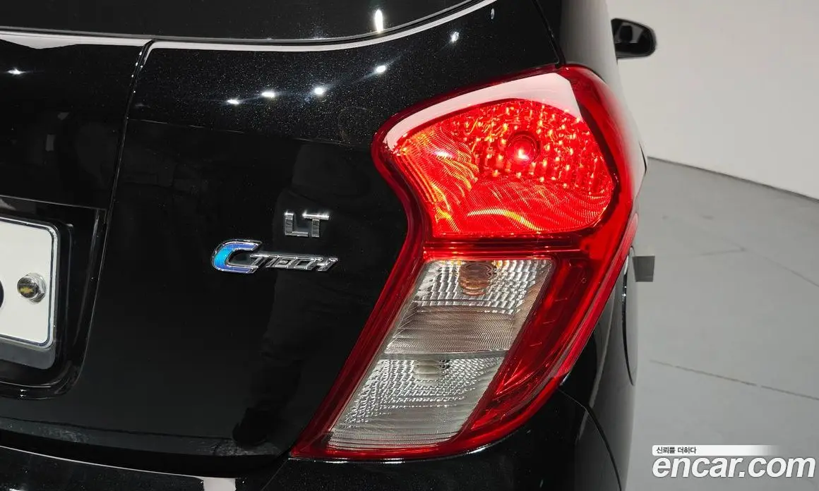 Chevrolet Spark 2017 1.0 автомат (гидро), фото 8