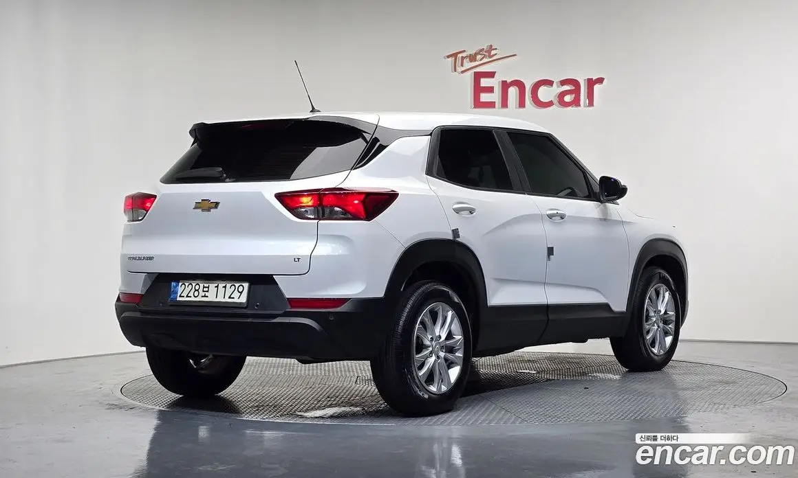 Chevrolet TrailBlazer 2021 1.3 автомат (гидро), фото 2 Chevrolet TrailBlazer 2021 1.3 автомат (гидро), фото 2