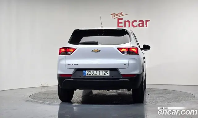 Chevrolet TrailBlazer 2021 1.3 автомат (гидро), миниатюра 4 Chevrolet TrailBlazer 2021 1.3 автомат (гидро), миниатюра 4